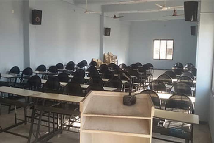 Swami Narayanswarup B Ed College campus in Bharuch, Gujarat, India — photo 1