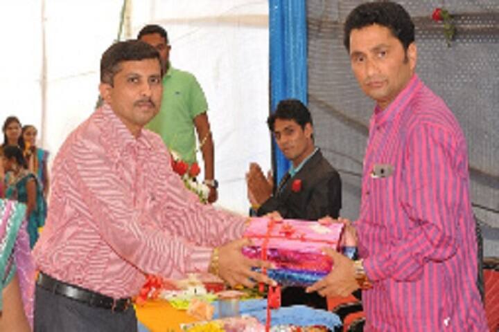 Smt PN Patel College of Education campus in Bardoli, Gujarat, India — photo 5