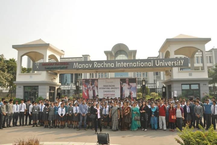 SLM MRIIRS campus in Faridabad, Haryana, India