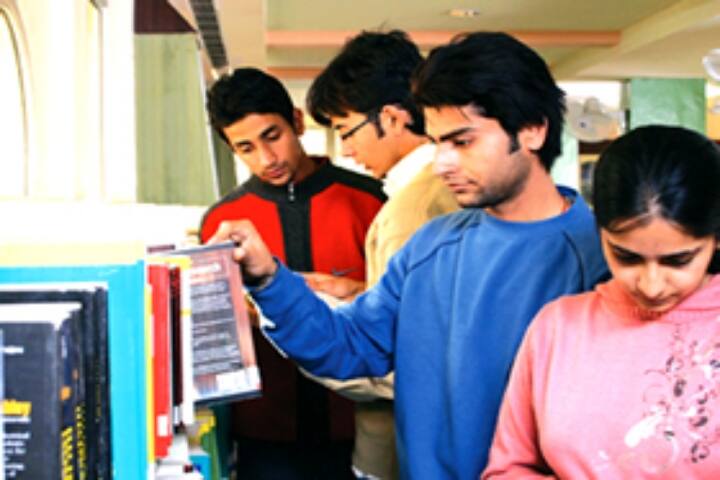 SLM MRIIRS campus in Faridabad, Haryana, India — photo 5