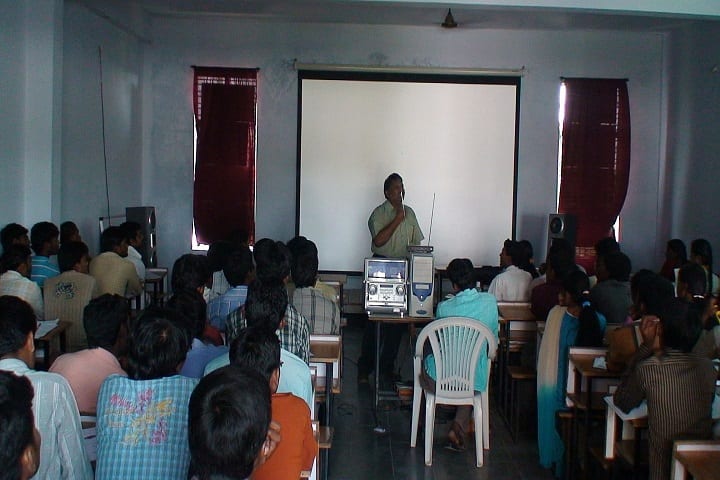 Vidya Dayini College of Information Technology campus in Mallapur, Telangana, India — photo 6