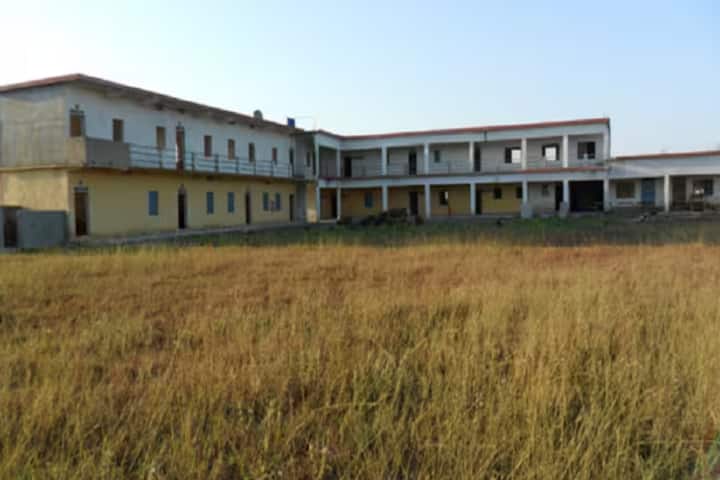 Radha Krishna Shikshan Samiti campus in Bilaspur, Chhattisgarh, India — photo 3