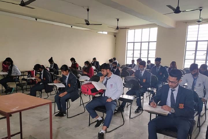 Dron College of Education campus in Meerut, Uttar Pradesh, India — photo 3
