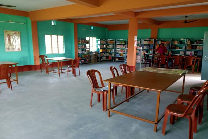Buniadpur Teachers Training College campus in Buniadpur, West Bengal, India — photo 3