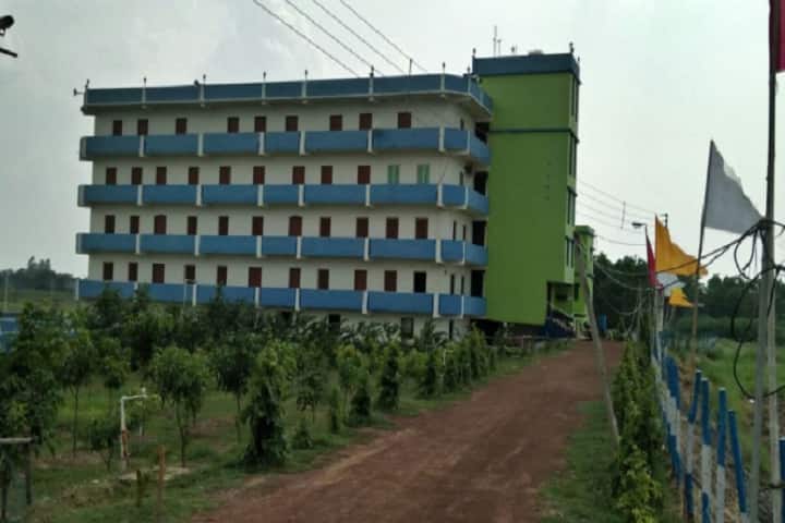 Kazi Nazrul Islam College of Education campus in Paschim Medinipur, West Bengal, India — photo 1