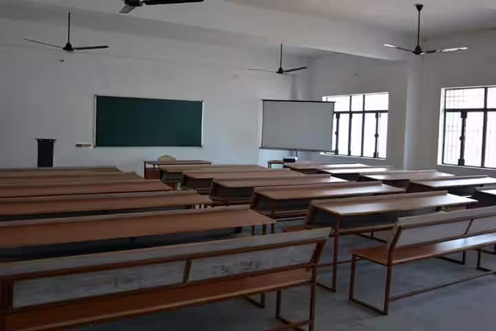 Sri Sai Bharath College of Education campus in Dindigul, Tamil Nadu, India — photo 2