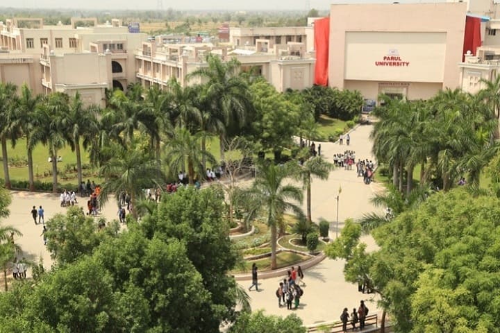 Parul Institute of Pharmacy, Vadodara campus in Limda, Gujarat, India