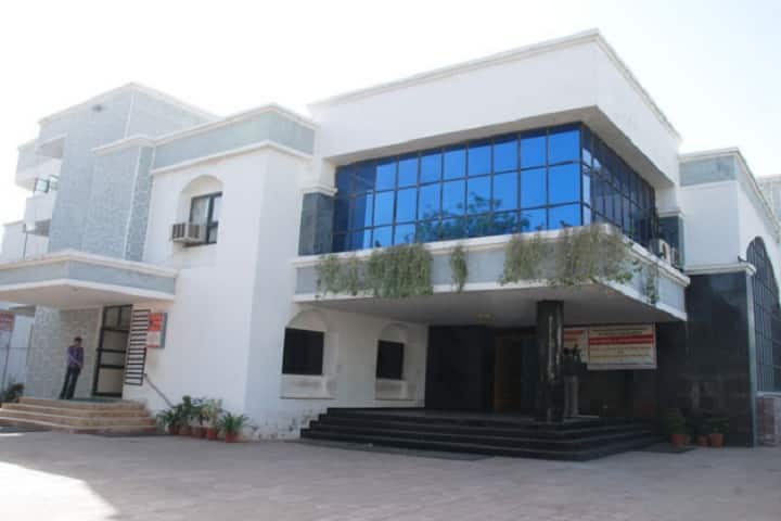 Ahmedabad Physiotherapy College campus in Waghodia, Gujarat, India — photo 1