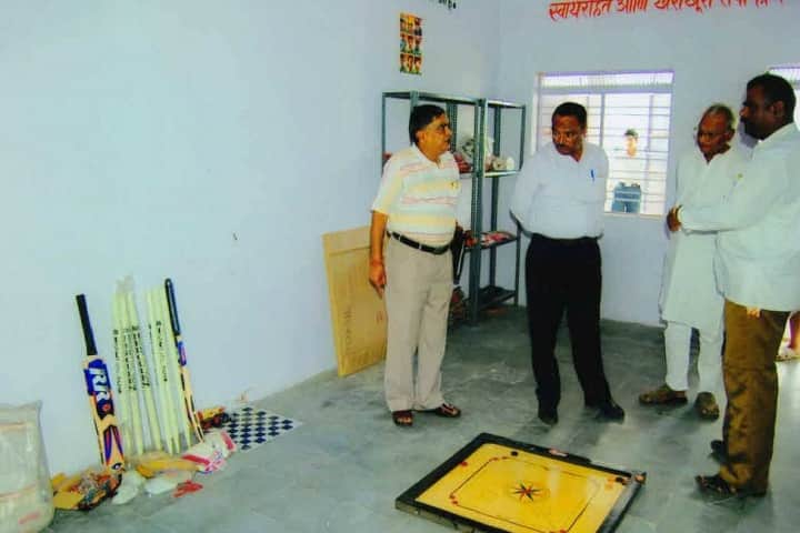 Dr Shivling Shivacharya Maharaj Pratishthan's College of Education campus in Latur, Maharashtra, India — photo 4