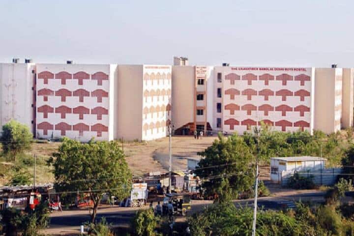 CU Shah University campus in Wadhwan, Gujarat, India — photo 2