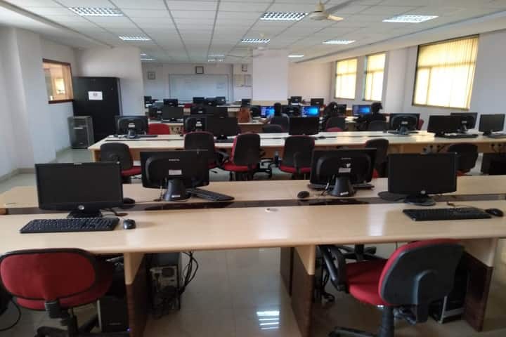 Humera Khan College of Education campus in Mumbai, Maharashtra, India — photo 4