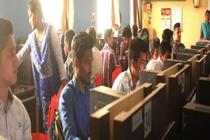 Late Khatija College of Education campus in Wada, Maharashtra, India — photo 6
