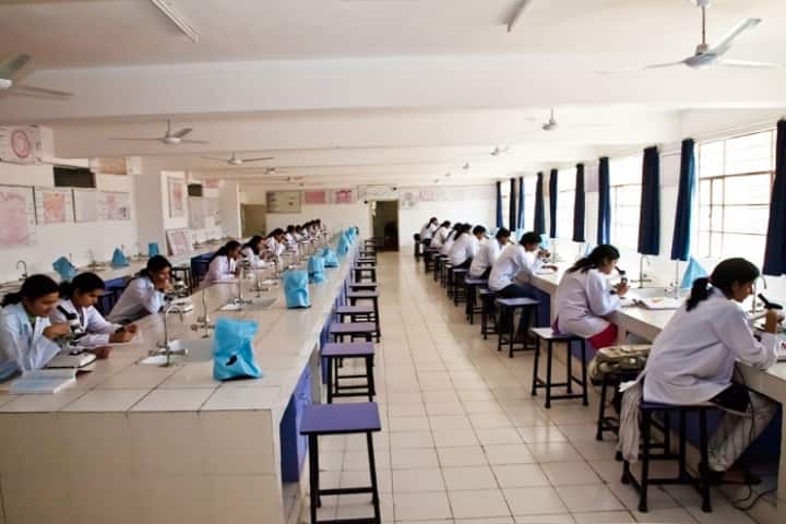 Geetanjali University campus in Udaipur, Rajasthan, India — photo 3