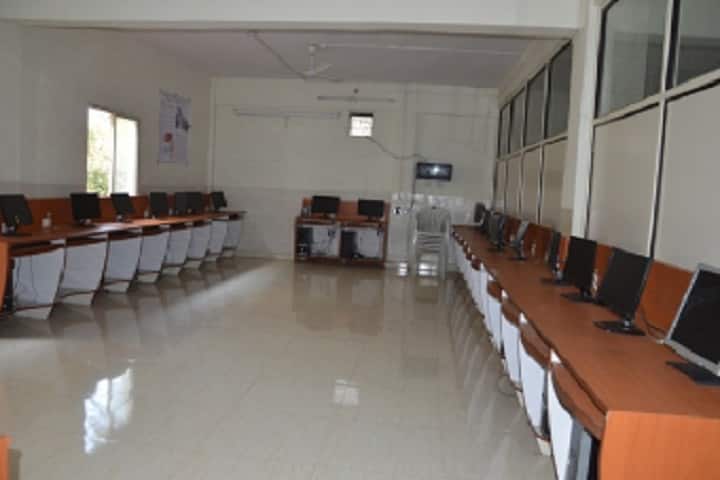 Progressive Education Society's B Ed College campus in Pune, Maharashtra, India — photo 5