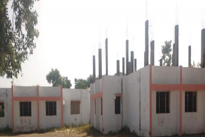 Mahatma Gandhi Vidyamandir's College of Education campus in Malegaon, Maharashtra, India — photo 2