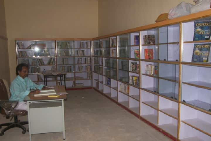 Chhatrapati Shivaji Maharaj College of Education campus in Ahmednagar, Maharashtra, India — photo 6