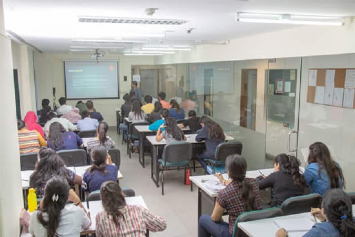 Indian Institute of Gems and Jewellery campus in Mumbai, Maharashtra, India — photo 3
