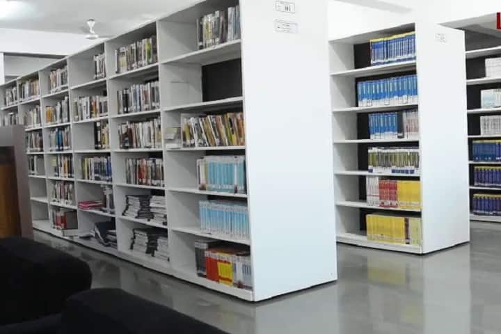 MAEER's MIT Saint Dnyaneshwar B Ed College campus in Pune, Maharashtra, India — photo 6