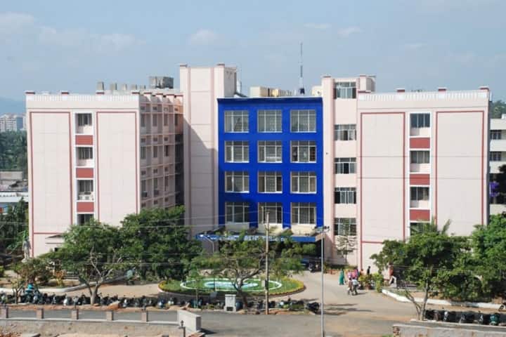 School of Distance Education campus in Visakhapatnam, Andhra Pradesh, India — photo 2