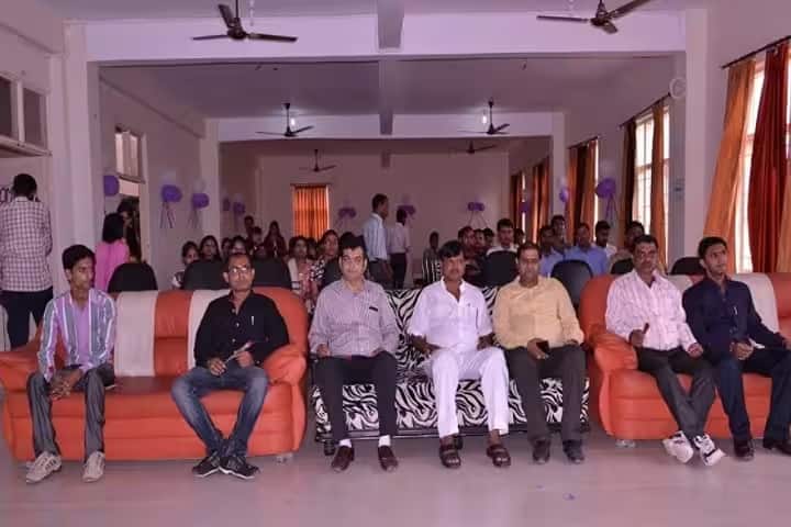 Yashraj Institute of Education campus in Lucknow, Uttar Pradesh, India — photo 5