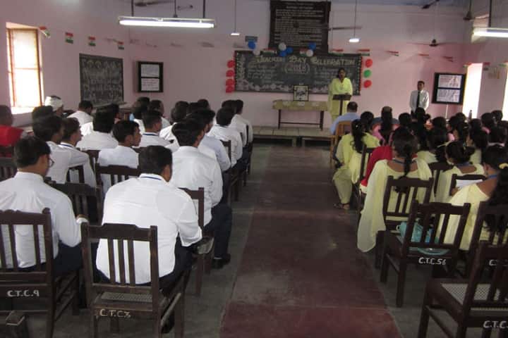 Christian Training College campus in Lucknow, Uttar Pradesh, India — photo 2