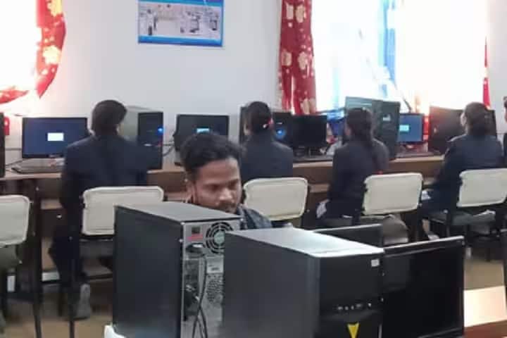 Adesh College of Education campus in Pilibhit, Uttar Pradesh, India — photo 3