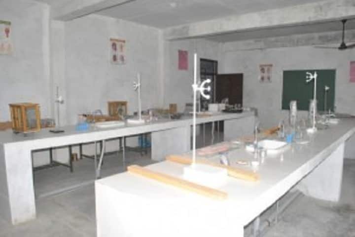 Rajkishor Verma Mahila Mahavidyalaya Shikshan Sansthan campus in Faizabad, Uttar Pradesh, India — photo 4