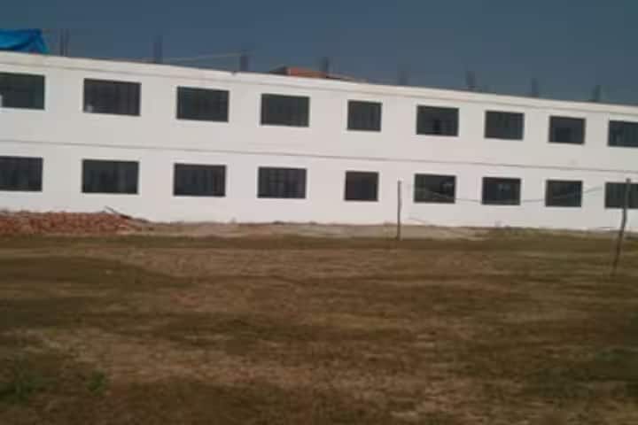 Headway College of Education and Technology campus in Meerut, Uttar Pradesh, India — photo 2