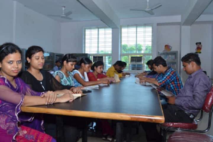 Shivnath Singh Education Mahavidyalaya campus in Gwalior, Madhya Pradesh, India — photo 3