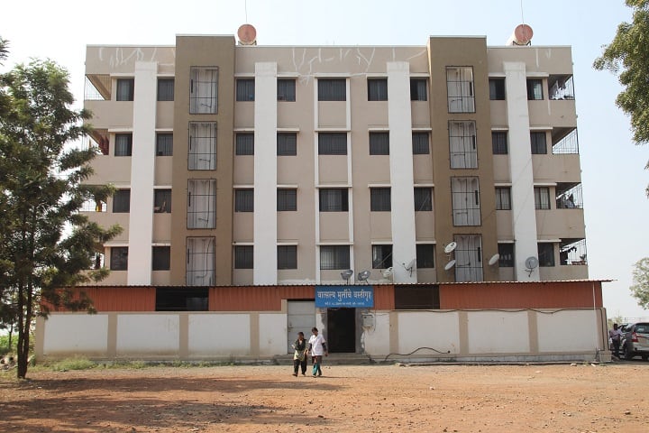 Dhareshwar College of Education campus in Pune, Maharashtra, India — photo 3