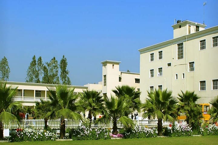 Droan B Ed College for Women campus in Rudrapur, Uttarakhand, India — photo 1