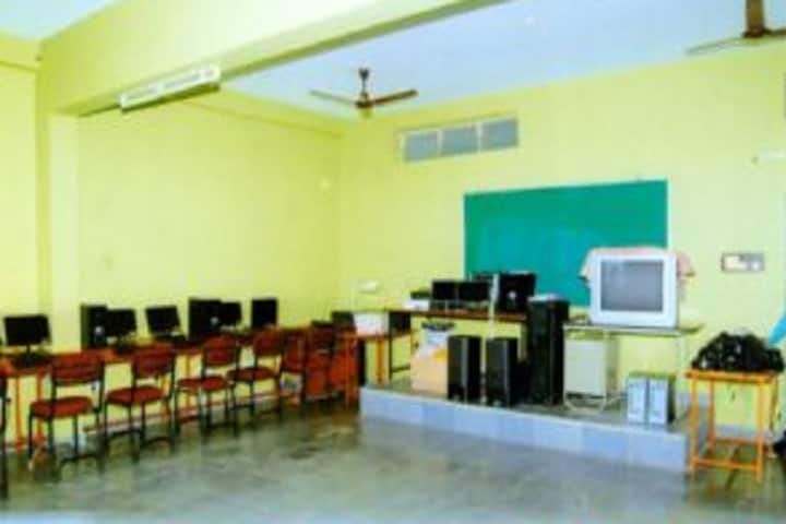 Browns College of Education campus in Khammam, Telangana, India — photo 4