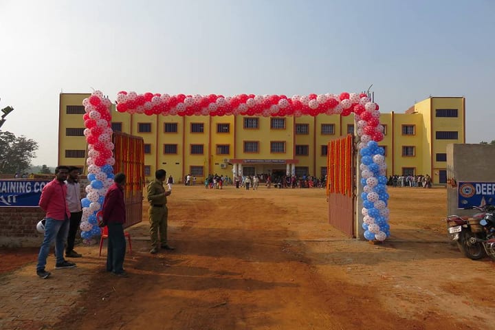 Deepnarayan Memorial Teacher Training College campus in Banka, Bihar, India — photo 2