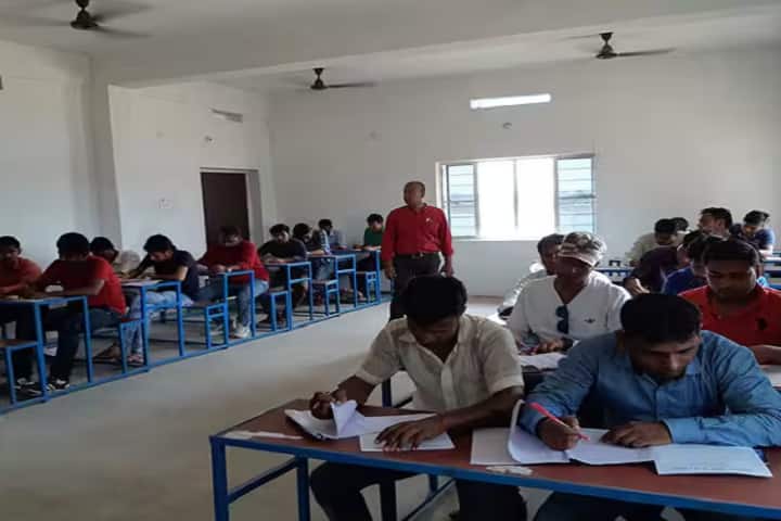 Rajmuni Devi B Ed College campus in Aurangabad, Bihar, India — photo 3