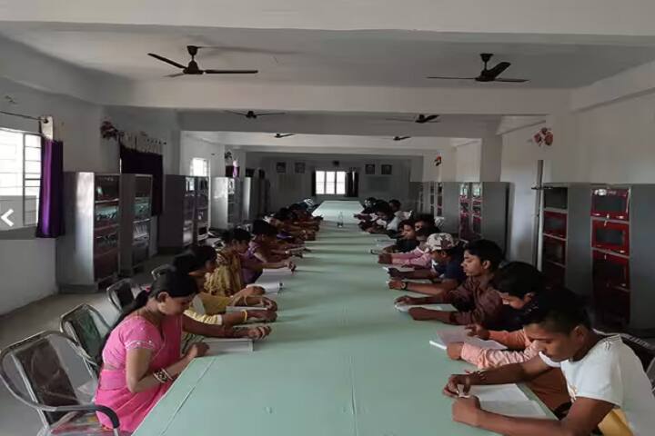 Rajmuni Devi B Ed College campus in Aurangabad, Bihar, India — photo 6