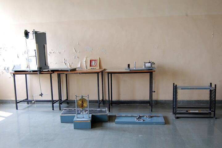Hanuman Vyayam Shala Krida Mandal's Physical Education College campus in Yavatmal, Maharashtra, India — photo 5