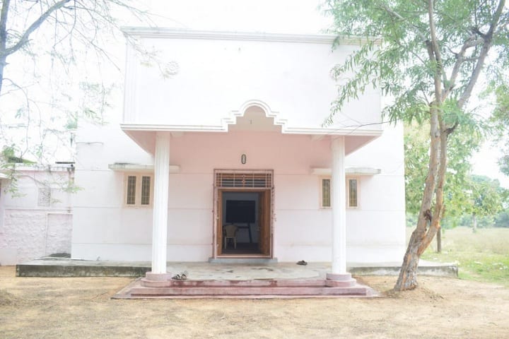 Kasturba Gandhi College of Education for Women campus in Villupuram, Tamil Nadu, India — photo 2
