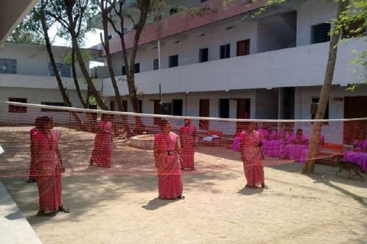 Vivekananda Vidyalaya College of Education campus in Vellore, Tamil Nadu, India — photo 6
