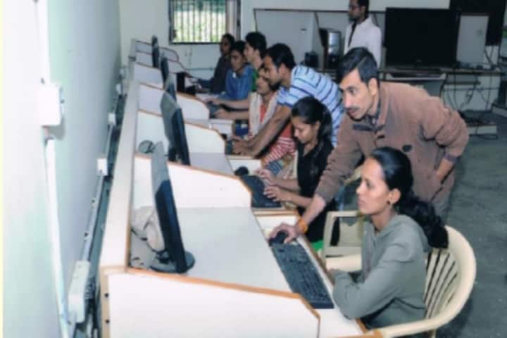 Sanskar Bharti College of Education campus in Vadodara, Gujarat, India — photo 3