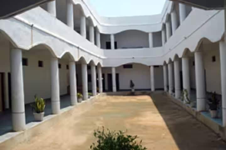 Pratibha College of Education campus in Saraipali, Chhattisgarh, India — photo 1