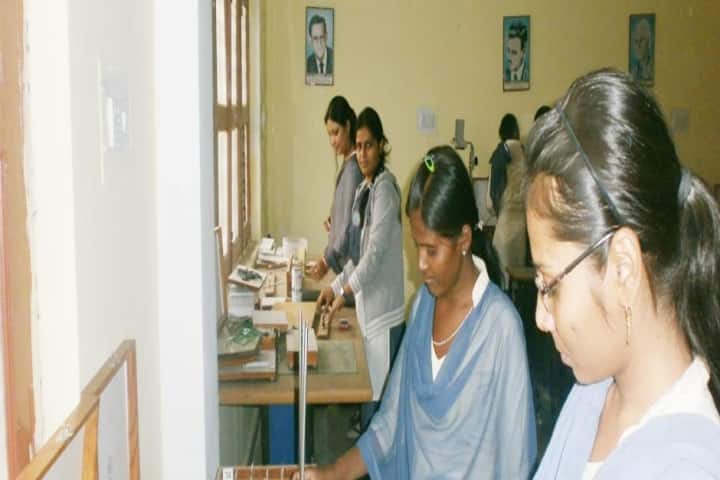 Shri Rawatpura Sarkar College of Education campus in Chitrakoot, Madhya Pradesh, India — photo 5