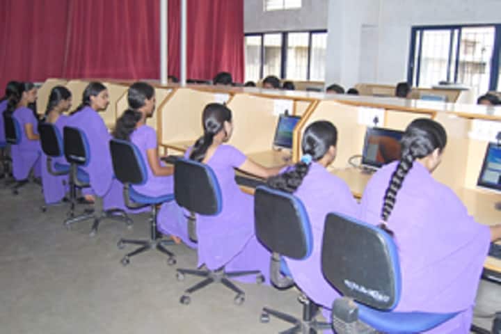 Shaikh College of Education campus in Belgaum, Karnataka, India — photo 4