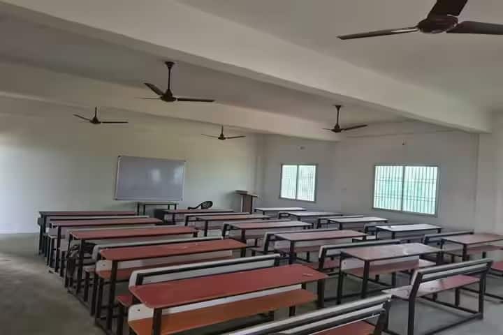 Sharda Shanti Shikshak Prashikshan Sansthan campus in Azamgarh, Uttar Pradesh, India — photo 5