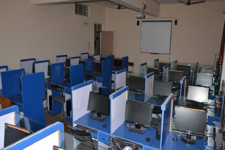 Teachers Training College campus in Bhagalpur, Bihar, India — photo 2