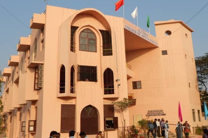 HJ Thim College of Arts and Science campus in Jalgaon, Maharashtra, India — photo 1