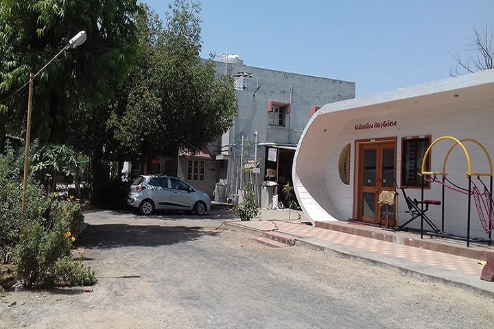 Loknad B Ed College campus in Gandhinagar, Gujarat, India — photo 2