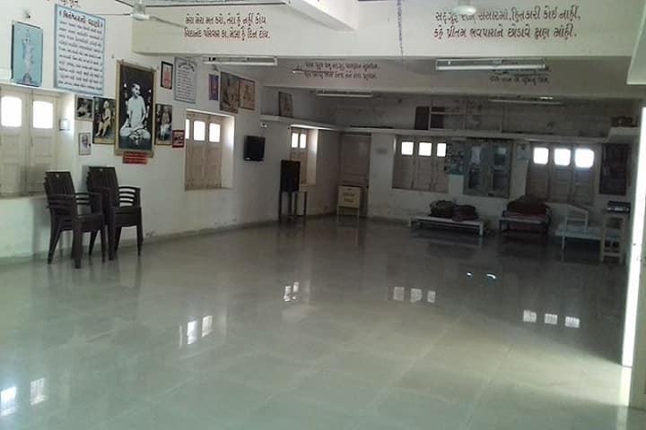 Loknad B Ed College campus in Gandhinagar, Gujarat, India — photo 4