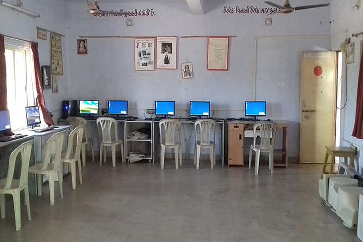 Loknad B Ed College campus in Gandhinagar, Gujarat, India — photo 5