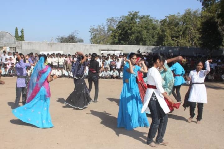 Shree Ratanshi Purushottam Anada College of Education campus in Anand, Gujarat, India — photo 6