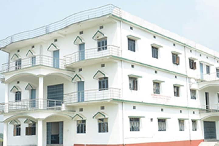 Subhwanti Institute of Education campus in Siwan, Bihar, India — photo 1